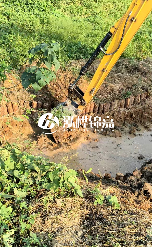 德州河道清淤專業(yè)施工-打完松木樁后為何需要立即清理淤泥？