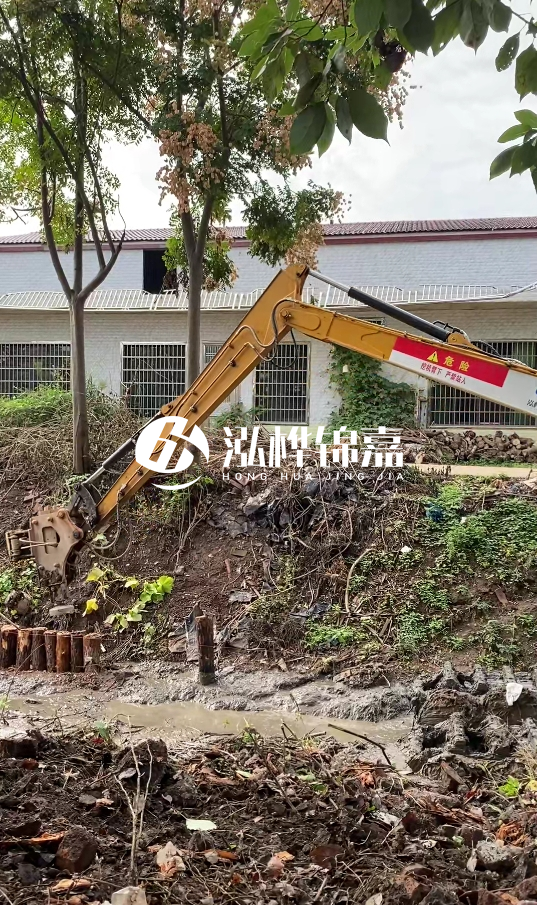 駐馬店挖機打木樁專業(yè)施工- 河道打木樁后木樁腐朽怎么防治？